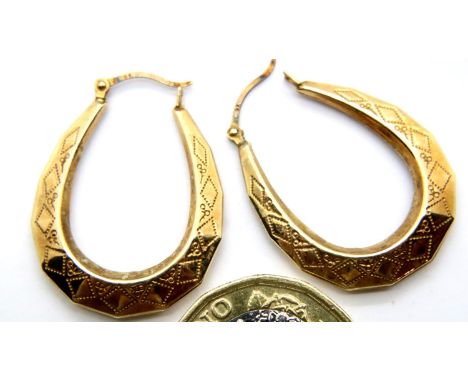 Pair of 9ct gold hoop earrings, 1.2g. P&amp;P Group 1 (£14+VAT for the first lot and £1+VAT for subsequent lots) 
