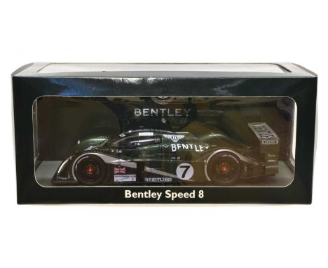 AutoArt 1:18 scale model of a Bentley Speed 8 AutoArt 1:18 scale model of a Bentley Speed 8 car from Le Mans 2003, number 7