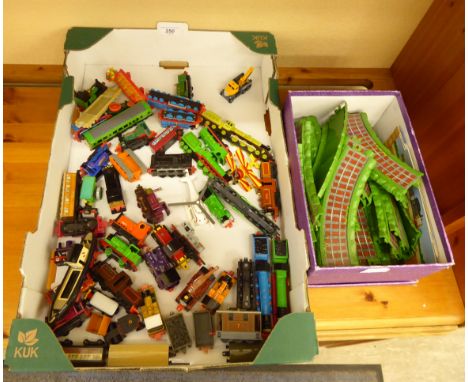 ERTL diecast 'Thomas the Tank Engine' locomotives and track       CA