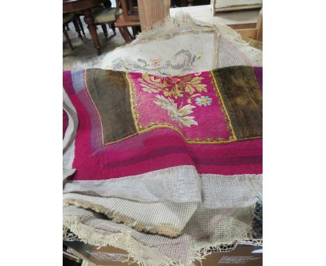 TRAY OF VINTAGE TAPESTRY PANELS 