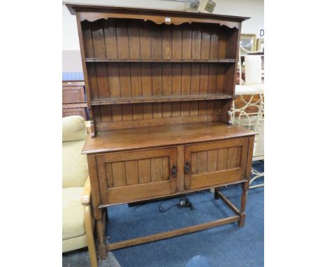 VINTAGE OAK STYLE DRESSER WIDTH 137CM
