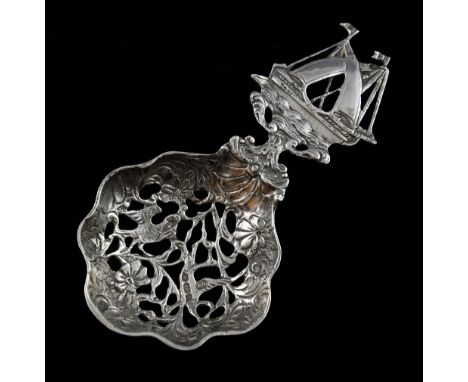 Edward VII silver caddy spoon, with pierced bird bowl and ship finial, by Arthur Graf, with import marks for Chester 1907, 11