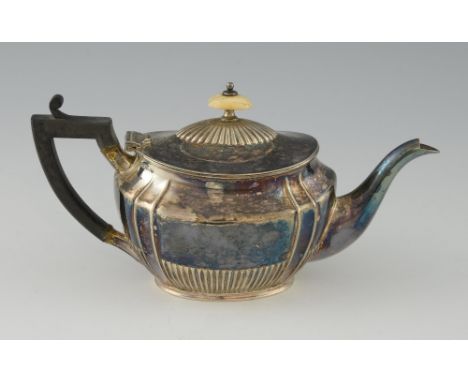 A Victorian silver tea pot, with reeded lower body and ivory finial, by Henry Stratford, Sheffield 1900, gross weight 10.3 oz