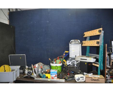 A LARGE COLLECTION OF TOOLS AND ELECTRICALS including a Record pipe cutter, a Karcher Patio Head and extension tubes, a Drape
