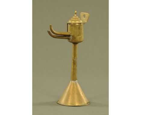A 19th century whale oil lamp brass.  Height 31 cm.