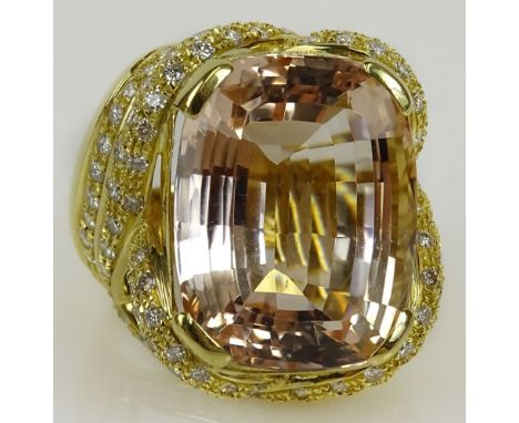 Lady's approx. 30.0 Carat Gem Quality Cushion Cut Kunzite, 2.50 Carat Round Cut Diamond and 18 Karat Yellow Gold Ring. Diamon