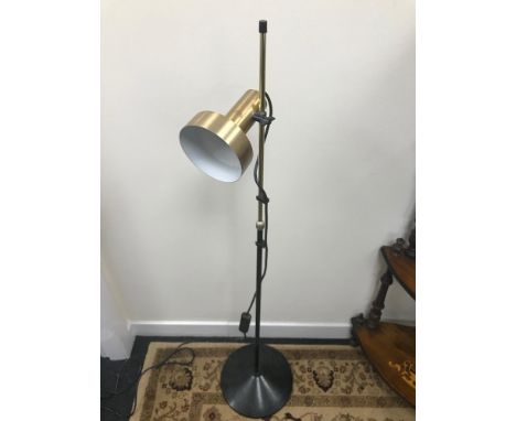 A 1970s retro spot light floor standing lamp. Working 