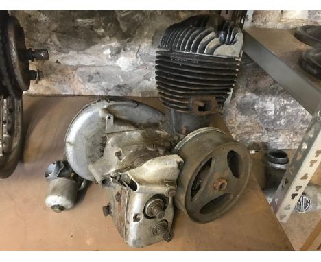 Vintage Villiers motor bike engine (H36cm L30cm W 24cm) 