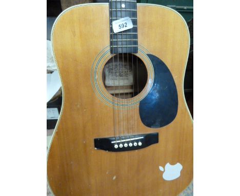 TANGLEWOOD GUITAR