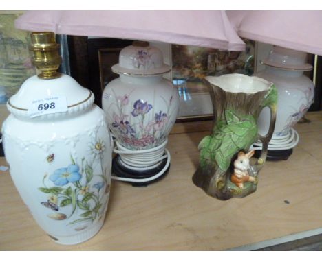 AYNSLEY LAMP BASE AND 2 OTHER TABLE LAMPS PLUS HORNSEA VASE