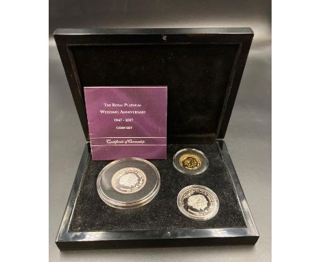 The Royal Platinum Wedding Anniversary 1947-2017 Coin Set by The Bradford Exchange to include 9ct gold 4g Double Crown, Sterl