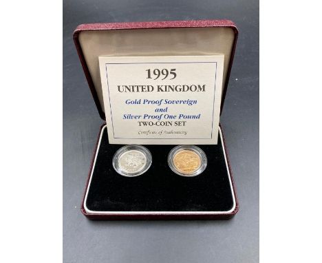 The Royal Mint 1995 United Kingdom Gold Proof Sovereign and Silver Proof One Pound Two Coin Set