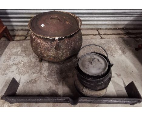 3 CAST IRON POTS &amp; FENDER