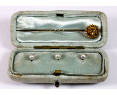 A set of three cultured pearl yellow metal blouse links with a 15ct gold and diamond set stick pin.