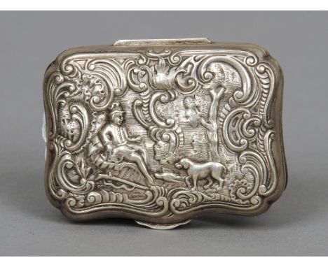 An 18th/19th century Dutch silver snuff box
The hinged lid decorated with a huntsman and his hound.  6.75 cm wide. CONDITION 