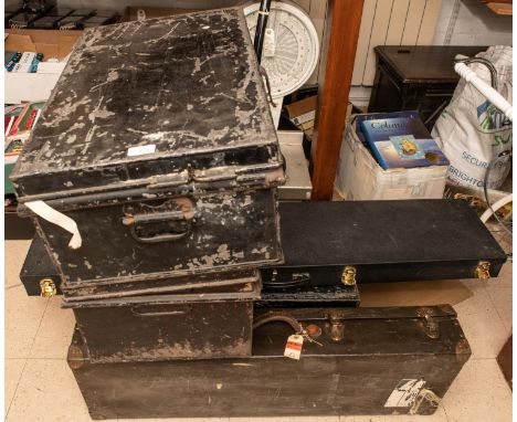 A Japanned uniform trunk, 27" x 14" x 9", another 25" x 15" x 10"; another 20" x 13½" x 12"; 3 other cases for long guns etc.