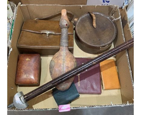 A vintage leather handbag; collar box and other leather items