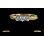 Ladies Fine Quality 18ct Gold 3 Stone Di