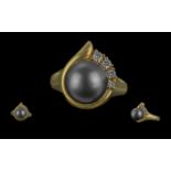 Ladies Pleasing Quality 18ct Gold Black