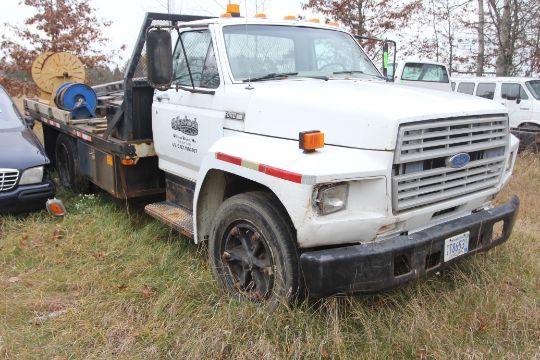 1985 Ford F600 Flatbed Truck Vin 1fdnk64n4 Fva Diesel Engine Manual Trans Flatbed Body