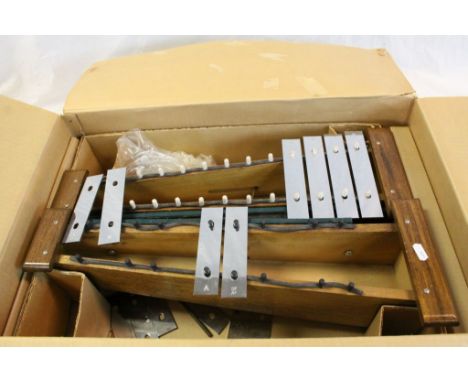 Vintage boxed Hohner Methven glockenspiel  