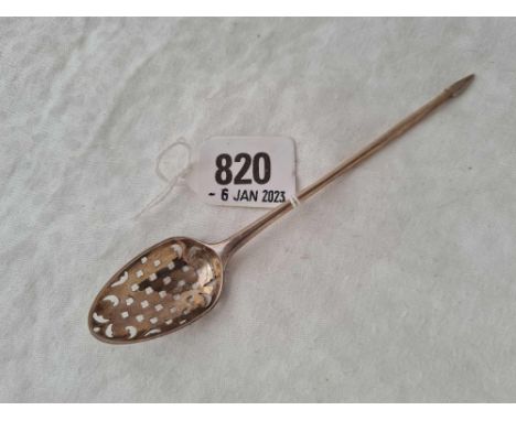 An Early George III Mote spoon with pierced bowl and arrow end, 5.5" long