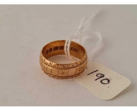 A FANCY BAND RING 22CT GOLD SIZE K    6 GMS