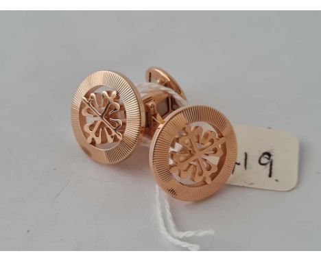 A PAIR OF PATEK PHILIPPE CUFFLINKS 18CT GOLD 17.8 GMS