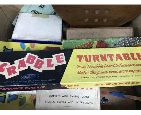 LOT OF VINTAGE GAMESincluding Tiddlywinks, Scrabble etc