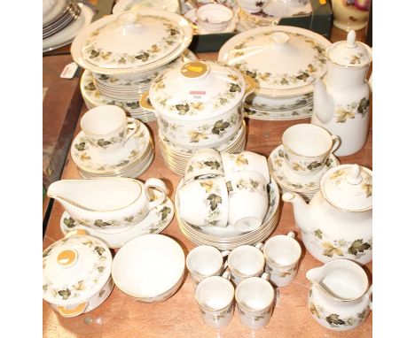 A Royal Doulton porcelain Larchmont pattern tea, coffee and dinner service
