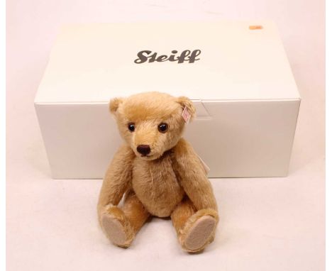 A Steiff blond mohair teddy-bear, boxed 