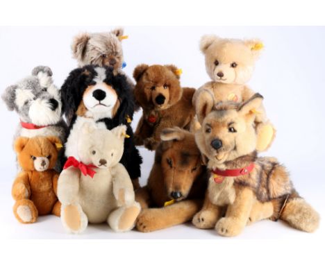 Steiff 9 Stofftiere, Bären und Hunde, stuffed animals,alle mit Steiff-Knopf, 5 Bären und 4 Hunde, enthalten sind 2x Arco (lie