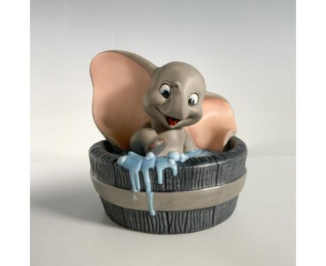 Simply Adorable matte figurine of Dumbo bathing in a wooden tub. It was the 1995 membership gift sculpture. Also includes Col
