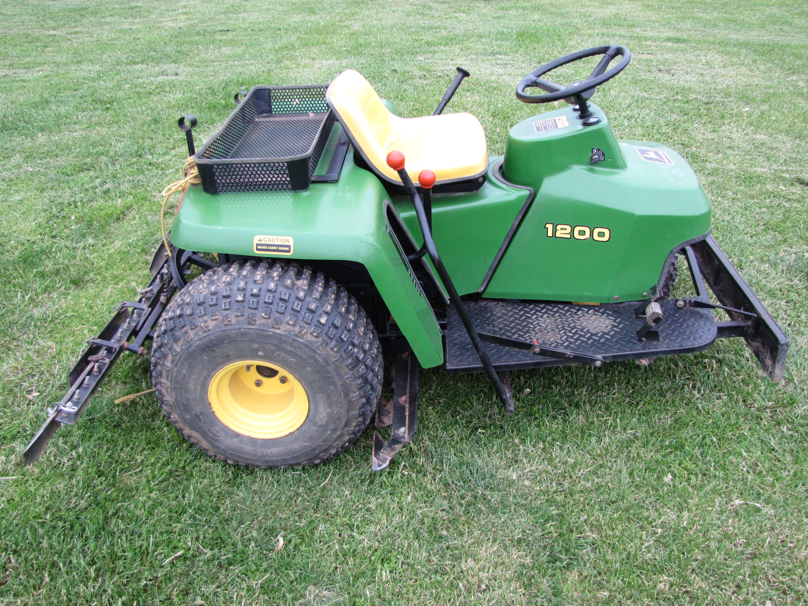 John Deere 1200 Bunker Rake Hydro Manual Lift 930 Hrs Front Blade Cultivator Rake 3 Wheel 2200