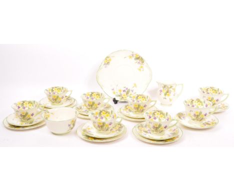 Royal Doulton - April V2000 pattern. Vintage 20th century china porcelain tea service set. Comprising of cups, saucers, side 