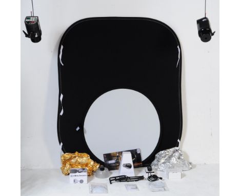 Elinchrome Style FX400 Studio lighting system to include heads and carry bag, translucide deflector set, selected leads / cab