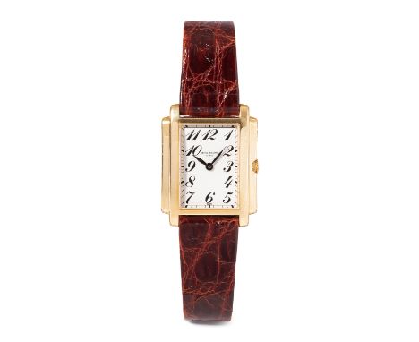 Patek Philippe "Gondolo", 1990er JahreRef. 4824. 750 Gelbgold Gehäuse Nr. 2981051, 29x23 mm. Quarzwerk Cal. E15, Werk Nr. 162