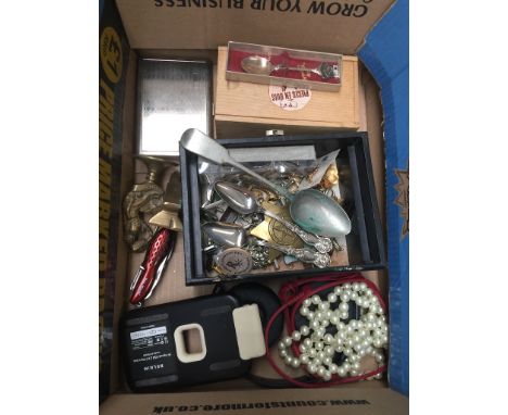 A box of small collectables including costume jewellery, spoons, chess pieces, etc 