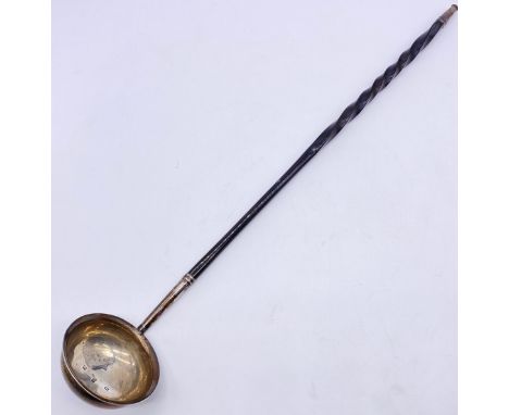 Regency period Edinburgh silver punch ladle with horn twist handle Makers mark RT 1816