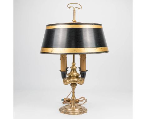 an antique table lamp with 4 points of light, a transformed oil lamp. 18th/19th century. (62 x 20 cm)