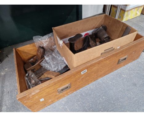 A QTY OF VINTAGE TOOLS AND SHOE LASTS ETC.