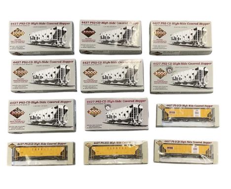 LIFE-LIKE TRAINS; twelve boxed HO gauge 4427 PS2-CD High-Side Covered Hopper plastic model kits (12). 