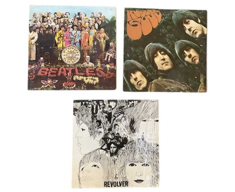 SGT PEPPER; mono record 1967, VK Flame inner, 'Revolver', without cut-out, Rubber Soul record and Beatles (3).