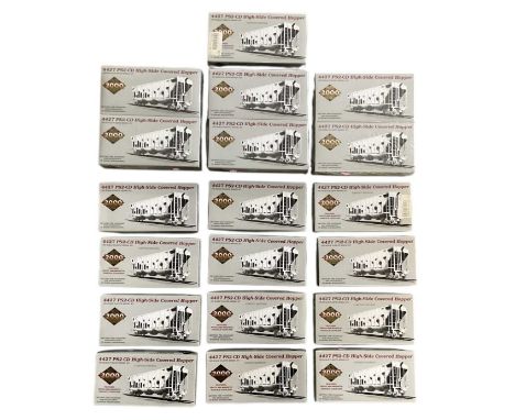 PROTO 2000 SERIES; a collection of twenty boxed HO gauge coaches, carriages and freight stock, including '4427 PS2-CD High Si