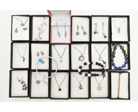AN ASSORTMENT OF WHITE METAL JEWELLERY, to include nine necklaces, a bracelet, a necklace and earring set, five pairs of earr