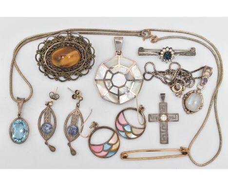 A SMALL BAG OF ASSORTED JEWELLERY, to include a moonstone and amethyst set pendant with a fine box link chain, stamped 925, a
