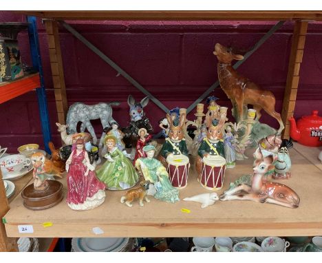 Group of ceramic figures, including Royal Doulton, Beswick, etc (1 shelf)Overall good condition. Three items are chipped. A r