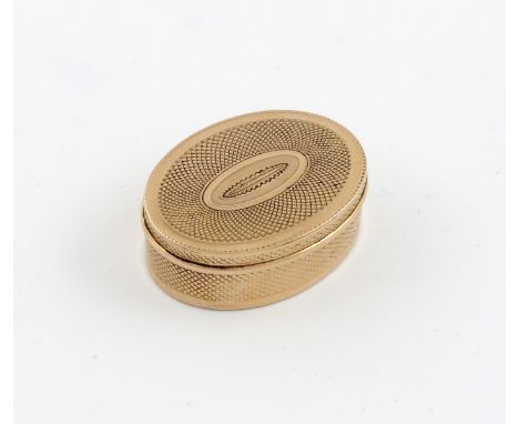 An early 19th century gold vinaigrette, unmarked circa 1820, oval form, engine-turned decoration, the hinged cover opens to r