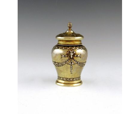 A Continental silver-gilt tea canister, with import marks for London 1905, importer's mark of S. Landeck,  tapering circular 