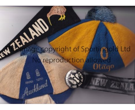 ALL BLACKS / NEW ZEALAND RUGBY     Four items: A button badger and ribbon circa 1936 for the Tour of the UK plus a small New 